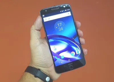 moto_z_caixa_frente