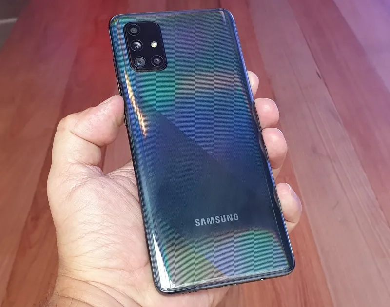 Samsung Galaxy A71